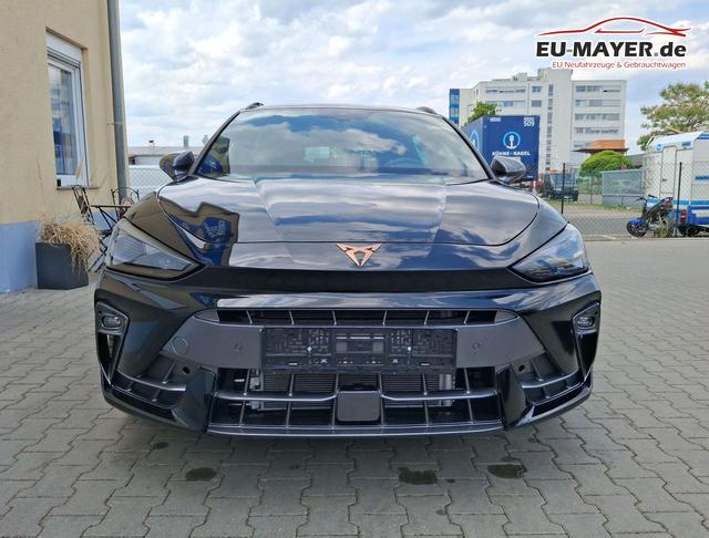 Cupra / Leon Sportstourer / Schwarz / Basis / / , Beispielbilder, ggf. teilweise mit Sonderausstattung