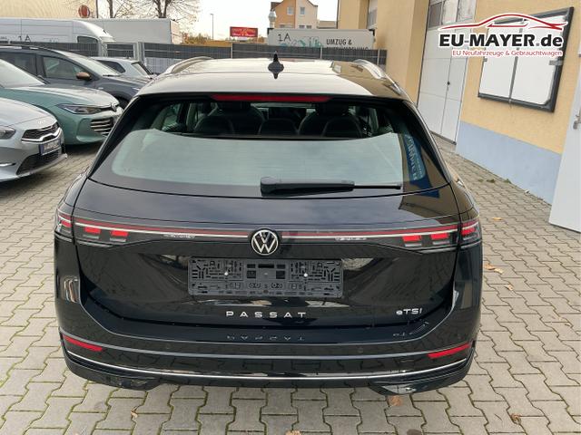 Volkswagen / Passat Variant / Schwarz / Elegance+AHK / Grenadilla Black Metalic / , Beispielbilder, ggf. teilweise mit Sonderausstattung