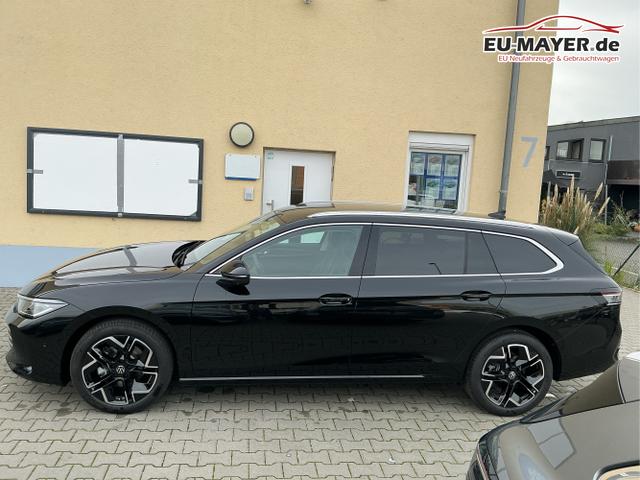 Volkswagen / Passat Variant / Schwarz / Elegance / Grenadilla Black / , Beispielbilder, ggf. teilweise mit Sonderausstattung