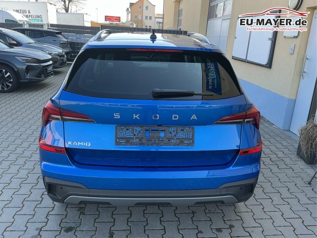 Skoda / Kamiq / Blau / Top Selection / Race blau metallic / , Beispielbilder, ggf. teilweise mit Sonderausstattung