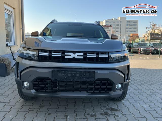 Dacia / Duster / Grau / Extreme / Grey Schiste Metalic / , Beispielbilder, ggf. teilweise mit Sonderausstattung