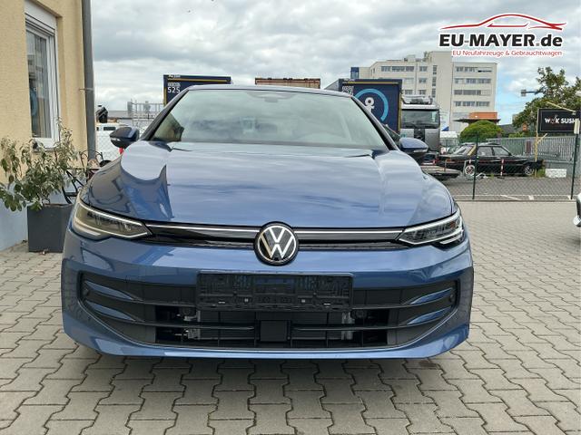 Volkswagen / Golf / Blau / Limited / Anemonenblau Metalic / , Beispielbilder, ggf. teilweise mit Sonderausstattung