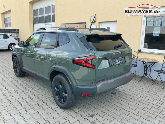 Dacia / Duster / Gr&uuml;n / Extreme / Dusty Khaki / , Beispielbilder, ggf. teilweise mit Sonderausstattung