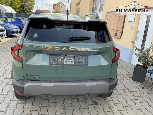 Dacia / Duster / Gr&uuml;n / Extreme / Dusty Khaki / , Beispielbilder, ggf. teilweise mit Sonderausstattung