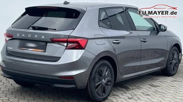 Skoda Fabia Dynamic LAGERFAHRZEUG* 3-4 WOCHEN AB BESTELLUNG 145,-&euro; monatlich* 36 Monate* Ohne Kilometerbegrenzung* 