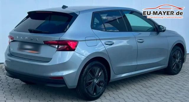 Skoda Fabia Dynamic LAGERFAHRZEUG* 3-4 WOCHEN AB BESTELLUNG 145,-&euro; monatlich* 36 Monate* Ohne Kilometerbegrenzung* 