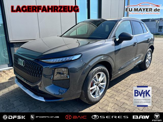 Audi Q3 - Basis 2.0 TFSI quattro (Allrad) 204PS S-Tronic (Automatik), TECHPAKET PRO, Grau-Metallic, DIGITALE MATRIX-LED, Sportsitze, Elektr. Heckklappe, MMI Navigation plus, Sitzheizung, Klimaautomatik, ParkAssist Parksensoren, Privacy-Glas