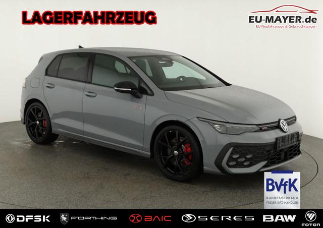 Volkswagen Golf - 2.0 TSI 195 kW GTI VIII DSG Black Style, Pano, Navi, Side, Matrix, AreaView, Winter, 19-Zoll