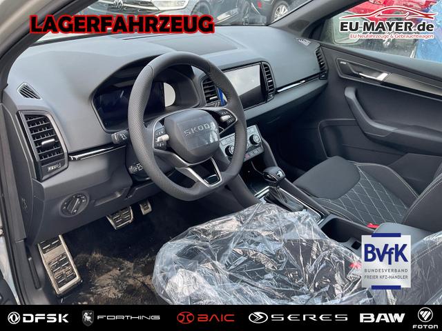 Skoda Karoq - Sportline 1.5 TSI DSG Sportline, Pano, AHK, Navi, CANTON, Matrix, AreaView, Side, FS-beheizbar, 19-Zoll