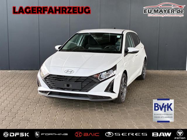 Hyundai i20 - Pure 1.2 MPI / Navi PDC Hinten + Kamera Abgedunkelte Scheiben Tempomat Alu 16"