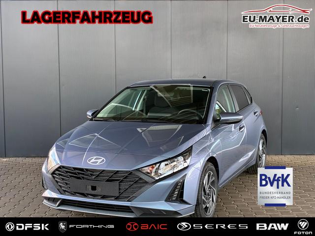 Hyundai i20 - Pure 1.2 MPI / Navi PDC Hinten + Kamera Abgedunkelte Scheiben Tempomat Alu 16"