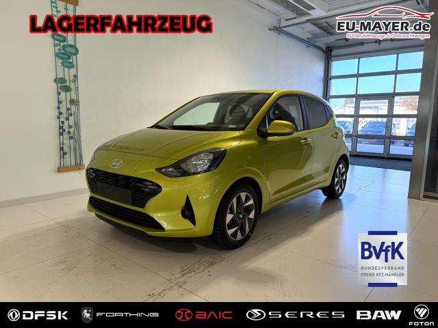 Hyundai i10 - GO+ 1.2 MT 58 kW (79 PS) Klimaautomatik, Navigationssystem, Apple CarPlay & Android Auto, Sitzheizung, Lenkradheizung, Einparkhilfe hinten, R&uuml;ckfahrkamera, Privacy Glass, 15" Leichtmetallfelgen, uvm.
