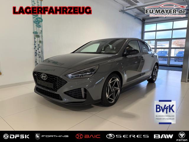 Hyundai i30 - N Line 1.5 T-GDI DCT 48V 103 kW (140 PS) Adaptiver Tempomat, Sitz-Paket, Lenkradheizung, Sitzheizung, 2-Zonen-Klimaautomatik, DAB, Apple CarPlay, Android Auto, Navigationssystem, Regensensor, 18 Zoll Leichtmetallfelgen, uvm.