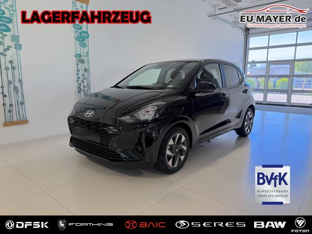 Hyundai i10 - GO+ 1.2 MT 58 kW (79 PS) Klimaautomatik, Navigationssystem, Apple CarPlay & Android Auto, Sitzheizung, Lenkradheizung, Einparkhilfe hinten, R&uuml;ckfahrkamera, Privacy Glass, 15" Leichtmetallfelgen, uvm.