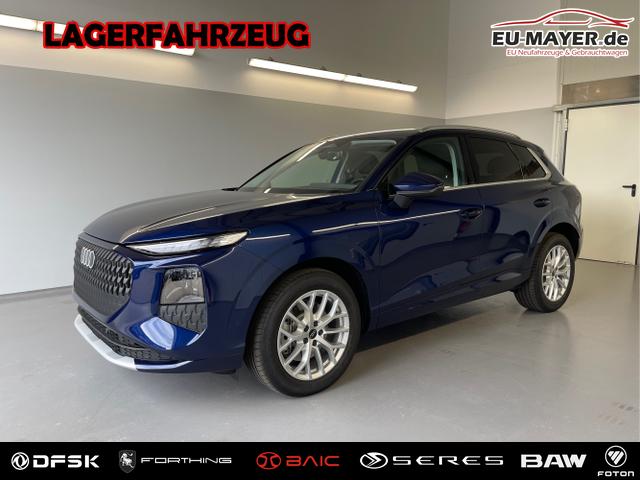 Audi Q3 - NEU TFSI quattro Tech+AHK+LEDPlus+ACC+Kamera+Alu18+Volllack