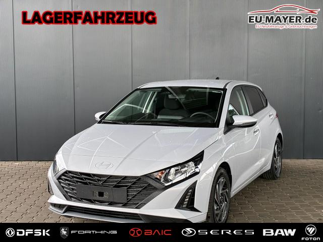 Hyundai i20 - Pure 1.2 MPI / Navi PDC Hinten + Kamera Abgedunkelte Scheiben Tempomat Alu 16"