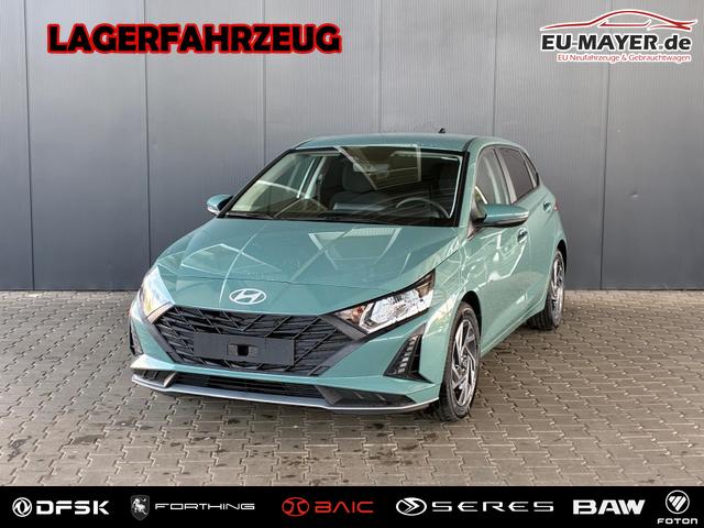 Hyundai i20 - Pure 1.2 MPI / Navi PDC Hinten + Kamera Abgedunkelte Scheiben Tempomat Alu 16"
