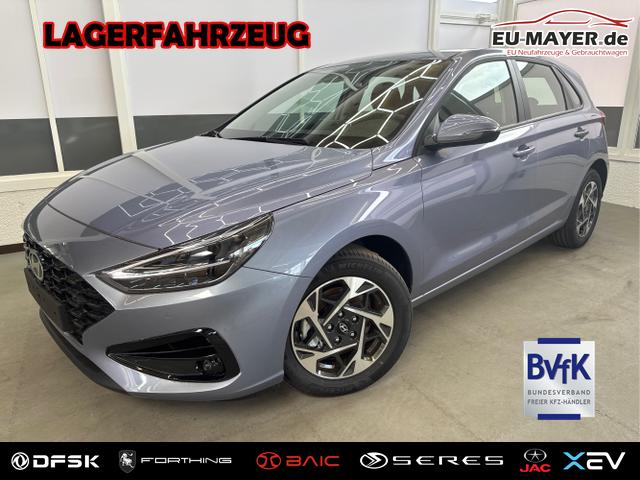 Lagerfahrzeug Hyundai i30 - STYLE SHZ NAVI ALU LED RFK PDC