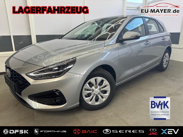 Lagerfahrzeug Hyundai i30 - STYLE NAVI LED RFK PDC