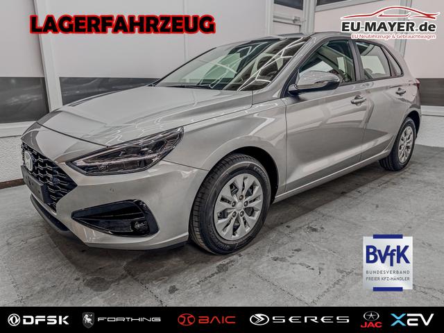 Lagerfahrzeug Hyundai i30 - STYLE NAVI LED RFK PDC
