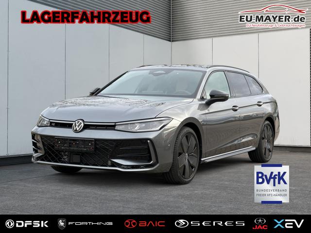 Lagerfahrzeug Volkswagen Passat Variant - R-Line 4WD AHK PANO HARMAN 19" BLACK STYLE