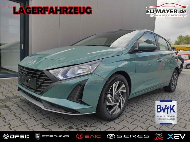 Lagerfahrzeug Hyundai i20 - Wave Wave Navi PDC Cam Shzg Lhzg 16Zoll VCockpit