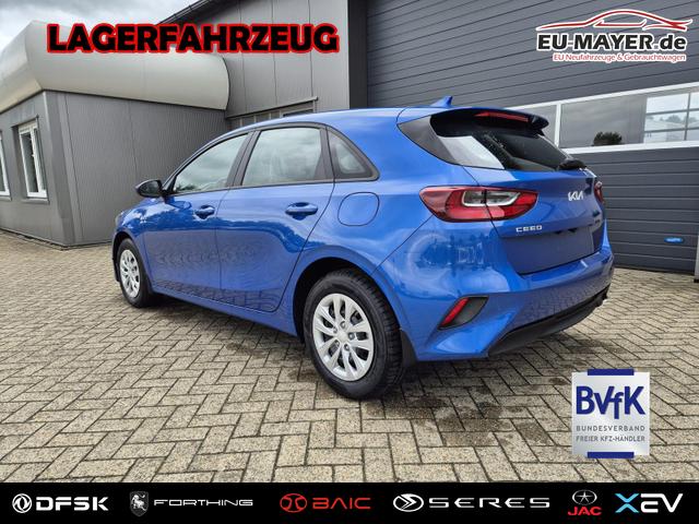 Lagerfahrzeug Kia Ceed - Vision 1.5 T-GDi 140PS Automatik Klimaautomatik Alarmanlage Sitzheizung Lenkradheizung Navi PDC R&uuml;ckf.Kamera Bluetooth Touchscreen Apple CarPlay Android Auto Tempomat