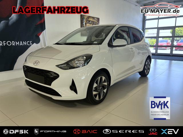Lagerfahrzeug Hyundai i10 - i Line Plus 1,0 MT 49 kW (67 PS) Klimaanlage, Lenkradheizung, Sitzheizung, H&ouml;henverstellbarer Fahrersitz, Radio, DAB, Android Auto & Apple CarPlay, Tempomat, Spurhalteassistent, Verkehrszeichenerkennung, Privacy Glass, 15 Z Leichtmetallfelgen, uvm.
