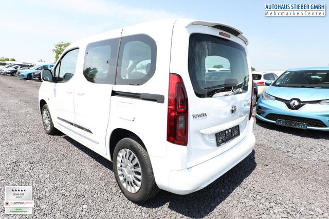 Toyota Proace City Verso Shuttle 1.5 D-4D 102 