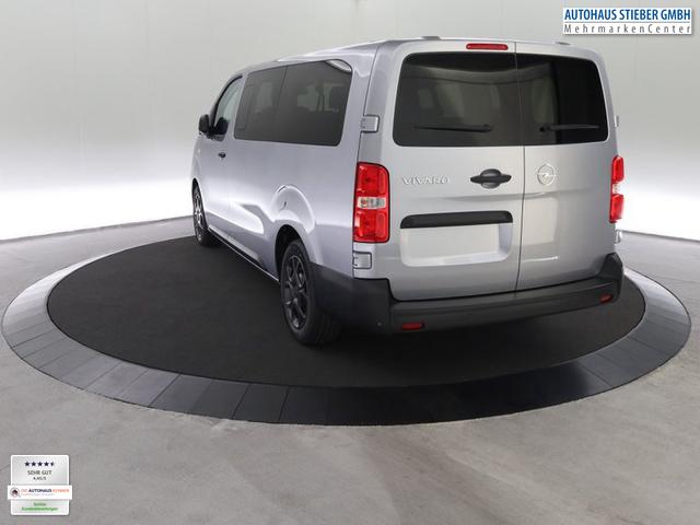 Opel Vivaro Kombi 9-Sitzer Lang 2.0 Diesel 8-Gang Automatikgetriebe 