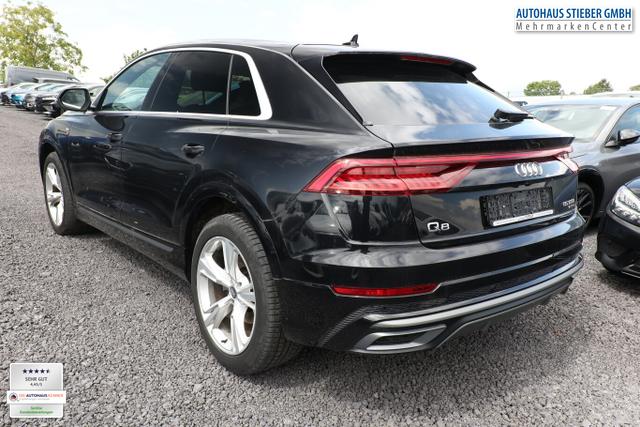 Audi Q8 55 TFSI quattro tiptr. S line Sport 21Z Matri 