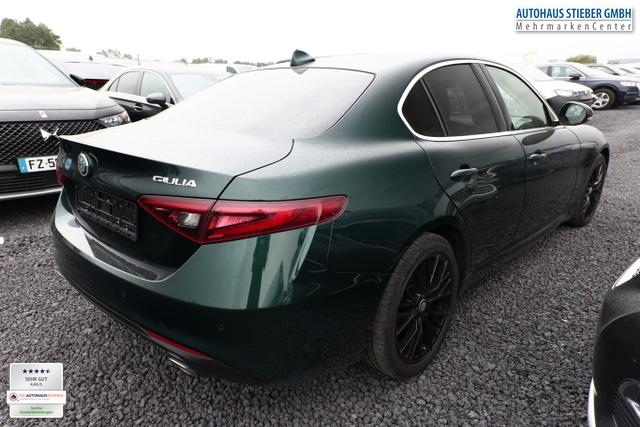 Alfa Romeo Giulia Ti 2.2 Turbo 190 AT8 Leder ACC Nav BiXen 