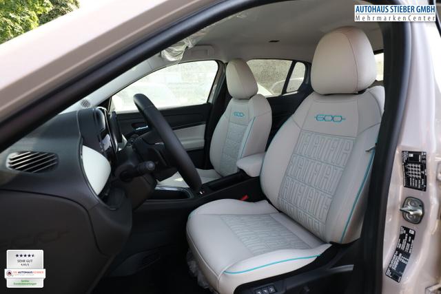 Fiat 600 La Prima MHEV 110 DCT eHK ACC SHZ Keyl Massa 