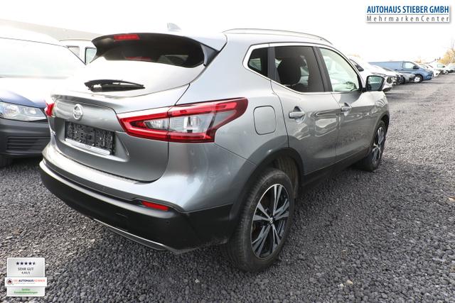 Nissan Qashqai N-Connecta 1.3 DIG-T 160 DCT Pano Nav 