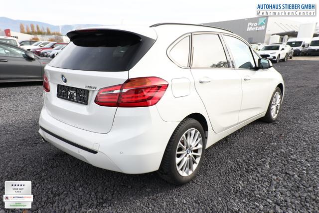 BMW 2er Active Tourer Sport Line 218i Steptronic Nav AHK 