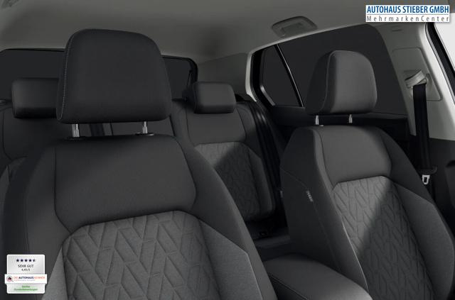 Volkswagen Golf 8 1.5 eTSI 150 DSG LED Nav Keyl AHK 5J.Gar 