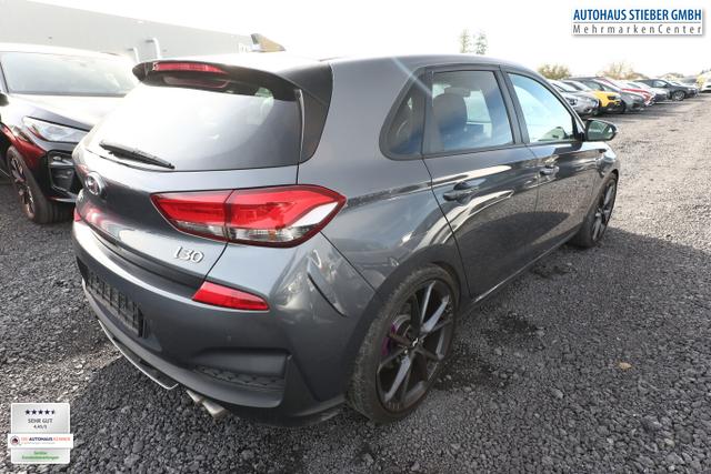 Hyundai i30 N Line 1.4 T-GDI 140 N-Line Nav PDC LM19Z Temp 
