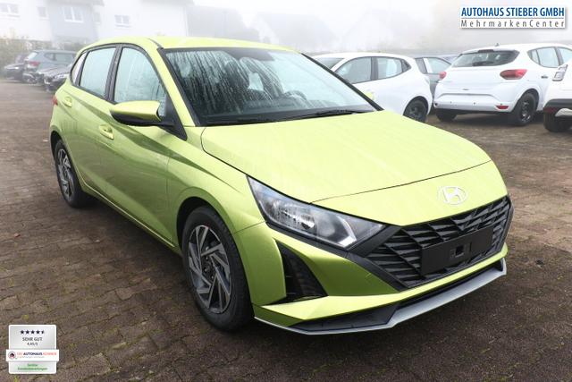 Hyundai i20 Select Nav SHZ 16Z PrivG Kam SmartL PDC Temp 