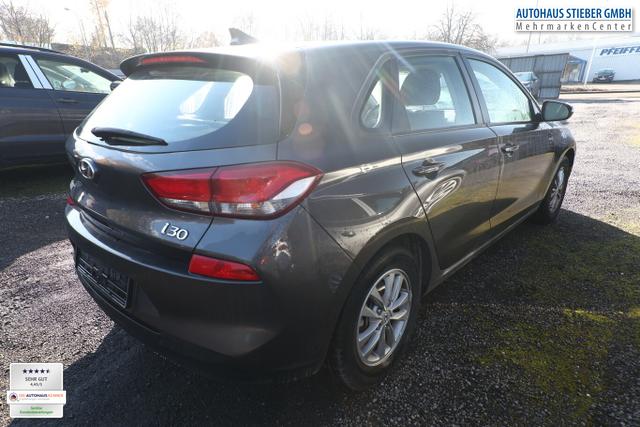 Hyundai i30 Select 1.4 100 LED PDC SHZ LM15Z Klimaaut. 