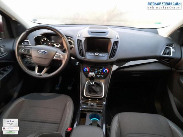 Ford Kuga Titanium 2.0 TDCi 180 4x4 Pano Nav AHK PDC 