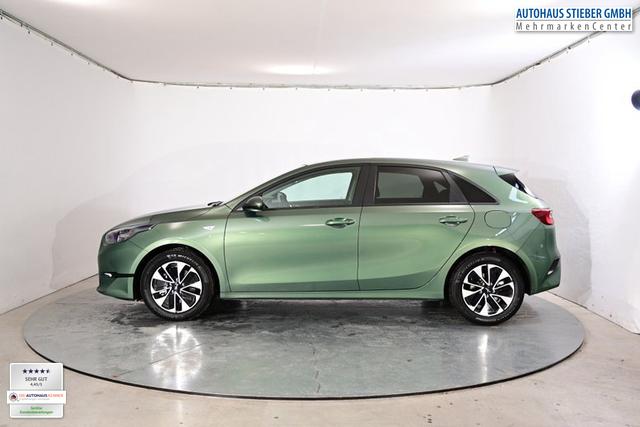 Kia Ceed Silver 1.5 T-GDI 7-Gang-DCT 