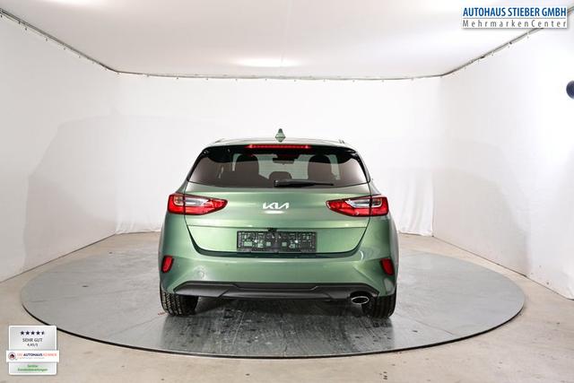 Kia Ceed Silver 1.5 T-GDI 7-Gang-DCT 