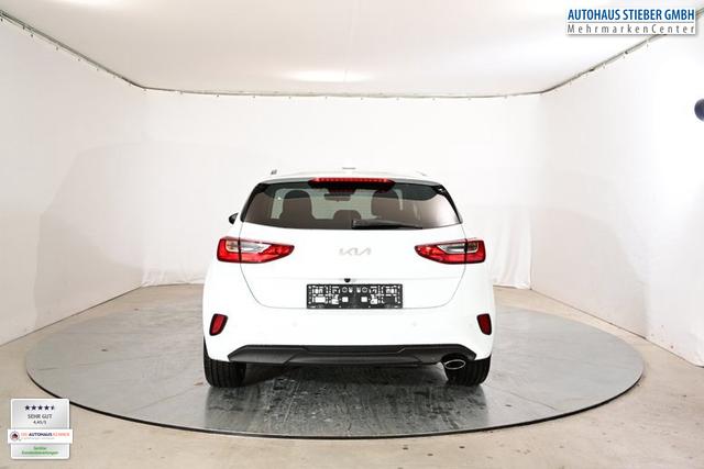 Kia Ceed Silver 1.5 T-GDI 6-Gang 