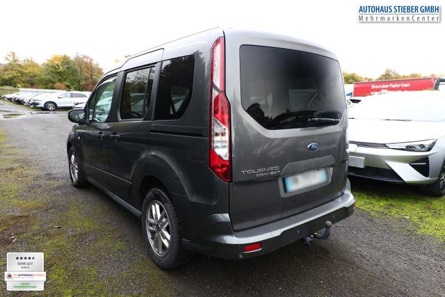 Ford Tourneo Connect Titanium 1.5 TDCi 120 StandH Nav 
