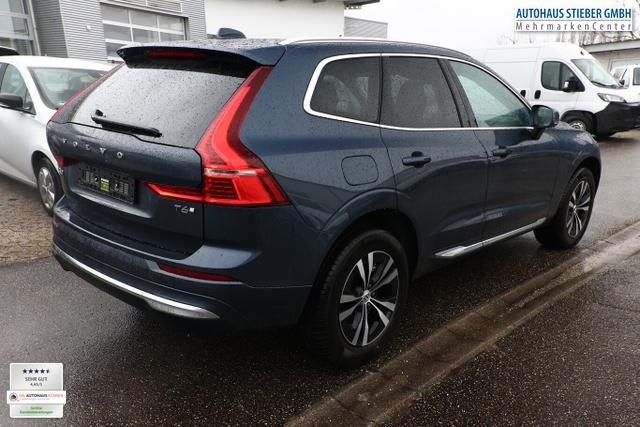 Volvo XC60 Core T6 LED Pano ACC TotW Kam Keyl StandH 