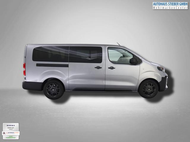 Opel Vivaro Kombi 9-Sitzer Lang 2.0 Diesel 8-Gang Automatikgetriebe 