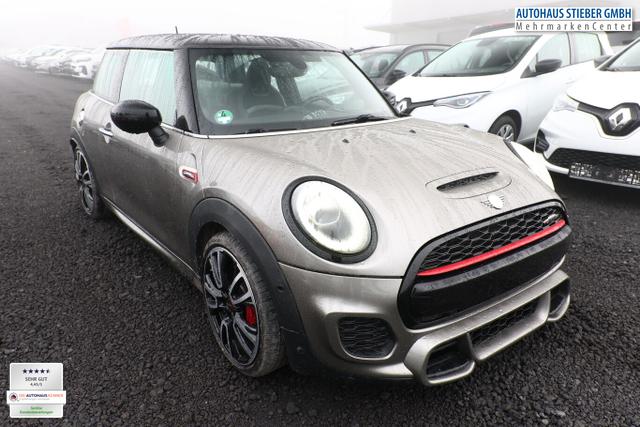 MINI Cooper JCW John Works 231 Aut. Chili Nav Pano H&K 
