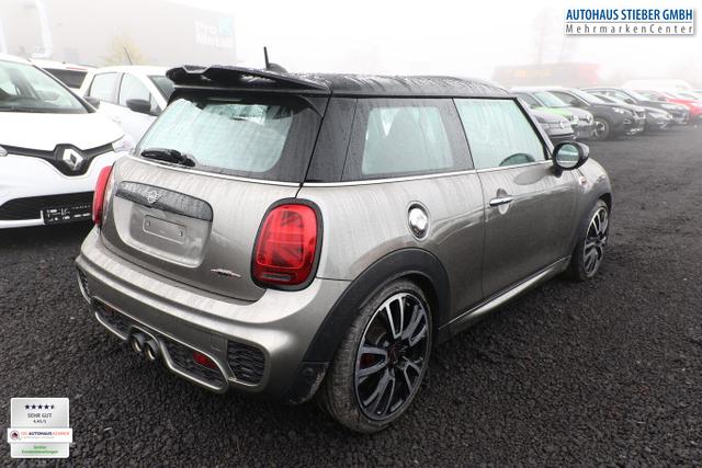 MINI Cooper JCW John Works 231 Aut. Chili Nav Pano H&K 