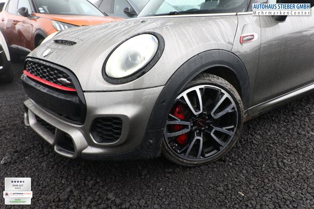 MINI Cooper JCW John Works 231 Aut. Chili Nav Pano H&K 