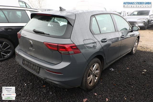 Volkswagen Golf Life VIII 1.5 eTSI 150 DSG LED Nav ACC SHZ 